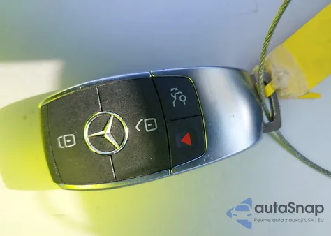 2021 Mercedes-Benz Gla 250 4Matic z USA, uszkodzony, nr VIN W1N4N4HB0MJ272945